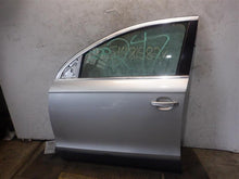 Load image into Gallery viewer, FRONT DOOR Audi Q7 07 08 09 10 11 12 Left - 1135494