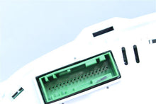 Load image into Gallery viewer, SPEEDOMETER CLUSTER Land Rover LR3 2005 05 2006 06 - 1135929