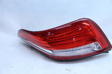 Load image into Gallery viewer, TAIL LIGHT LAMP ASSEMBLY Vanden Pl XJ XJL XJR 2010-2014 Right - 1136021