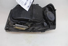 Load image into Gallery viewer, HEADLIGHT LAMP ASSEMBLY Land Rover LR2 08 09 10 11 12 Right - 1136375