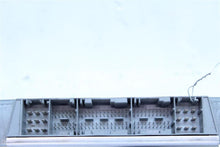 Load image into Gallery viewer, TRANSFER CASE CONTROL MODULE COMPUTER Range Rover 2005 05 - 1136443