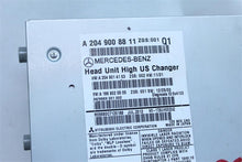 Load image into Gallery viewer, RADIO Mercedes-Benz C250 C300 C350 C63 2013 13 - 1137194