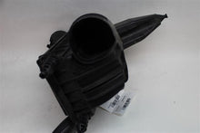 Load image into Gallery viewer, AIR CLEANER BOX Range Rover 2010 10 2011 11 2012 12 Left - 1137689