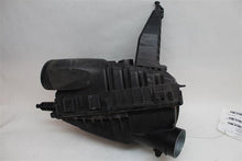 Load image into Gallery viewer, AIR CLEANER BOX Range Rover 2010 10 2011 11 2012 12 Right - 1137690