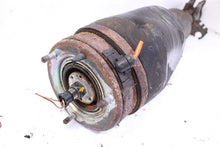 Load image into Gallery viewer, FRONT STRUT SHOCK Range Rover 06 07 08 09 10 11 12 Right - 1137771