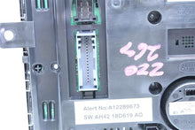 Load image into Gallery viewer, FRONT TEMPERATURE CONTROLS Land Rover Range Rover 10 11 12 - 1137801