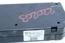 Load image into Gallery viewer, BODY CONTROL MODULE LAND ROVER DISCOVERY 01 02 03 04 - 1137969