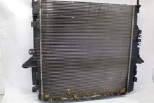Load image into Gallery viewer, RADIATOR Land Rover Range Rover Sport 2006 06 2007 07 - 1138020