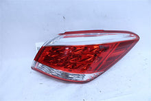 Load image into Gallery viewer, OUTER TAIL LIGHT LAMP Murano Murano Cross Cabriolet 11-14 Right - 1138197
