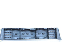 Load image into Gallery viewer, ECU ECM COMPUTER BMW 325i 2001 01 2002 02 03 04 05 - 1138767