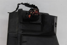 Load image into Gallery viewer, FUSE BOX Gl320 Gl450 Gl550 ML320 ML350 ML500 ML550 ML63 R320 R350 06-09 - 1141566