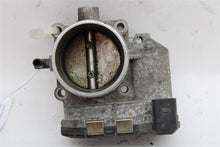 Load image into Gallery viewer, THROTTLE BODY Beetle Jetta Golf 99 00 01 02 03 04 05 06 - 1142053
