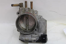 Load image into Gallery viewer, THROTTLE BODY AUDI A4 A6 PASSAT 2000 00 01 02 03 - 05 - 1142054
