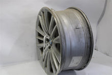 Load image into Gallery viewer, WHEEL RIM 528i 535i 550i 640I 650i Active 5 M6 11-19 19x8-1/2 ALLOY - 1142285