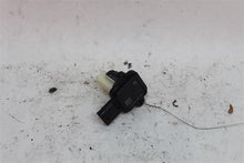 Load image into Gallery viewer, Mass Air Flow Sensor Meter MAF 135i 335i 528i 535i 535i Gt 640I 10-17 - 1143135