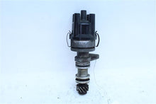Load image into Gallery viewer, DISTRIBUTOR Volvo 240 1989 89 1990 90 1991 91 92 93 - 1143330