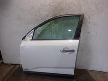 Load image into Gallery viewer, FRONT DOOR Sorento 2011 11 2012 12 2013 13 2014 14 2015 15 Left - 1143607