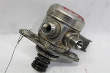 Load image into Gallery viewer, FUEL PUMP Jaguar Vanden Pl XF XFR XJ XJL 13 14 15 16 17 - 1143690