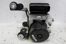 Load image into Gallery viewer, ABS ANTI-LOCK BRAKE PUMP Land Rover LR2 2012 12 - 1145248