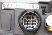 Load image into Gallery viewer, HEADLIGHT LAMP ASSEMBLY Range Rover Sport 2010 10 2011 11 Left - 1146696
