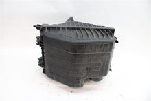Load image into Gallery viewer, AIR CLEANER BOX Hyundai Santa Fe Kia Sorento 13 14 15 16 - 1147261
