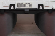 Load image into Gallery viewer, SPEEDOMETER CLUSTER Hyundai Santa Fe 2013 13 2014 14 - 1147335