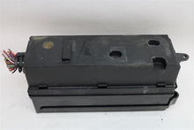 Load image into Gallery viewer, FUSE BOX Land Rover LR3 Range Rover Sport 2005 05 2006 06 - 1147480