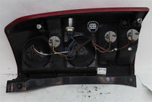 Load image into Gallery viewer, TAIL LIGHT LAMP ASSEMBLY Land Rover LR3 05 06 07 08 09 Left - 1147513