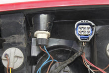 Load image into Gallery viewer, TAIL LIGHT LAMP ASSEMBLY Land Rover LR3 05 06 07 08 09 Left - 1147513