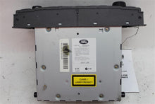 Load image into Gallery viewer, Radio Land Rover LR3 2005 05 2006 06 2007 07 2008 08 2009 09 Am Fm CD - 1147552