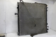 Load image into Gallery viewer, RADIATOR Nissan Titan QX56 Armada 2004 04 2005 05 2006 06 2007 07 08 09 10 - 12 - 1147584