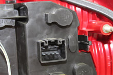 Load image into Gallery viewer, TAIL LIGHT LAMP ASSEMBLY Volvo S80 2004 04 2005 05 2006 06 Left - 1147902