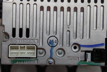 Load image into Gallery viewer, 6 DISC CD RADIO Subaru Legacy 2006 06 AM FM 6 CD - 1148031