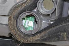 Load image into Gallery viewer, TAIL LIGHT LAMP ASSEMBLY Toyota Prius 2010 10 2011 11 Left - 1148086