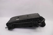 Load image into Gallery viewer, AIR CLEANER BOX C250 C300 C350 C63 E350 E550 E63 12 13 14 - 1148420