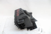Load image into Gallery viewer, FUSE BOX Volkswagen Jetta Passat 10 11 12 13 14 15 - 1148607