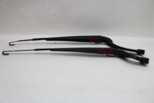 Load image into Gallery viewer, WINDSHIELD WIPER ARM Land Rover Range Rover Sport 2011 11 - 1149077