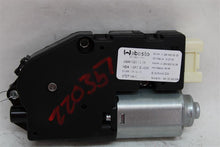 Load image into Gallery viewer, SUNROOF MOTOR Mercedes-Benz Gl350 Gl450 Gl550 GL63 AMG 2014 14 - 1149259