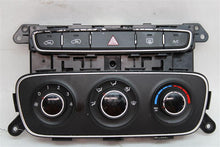 Load image into Gallery viewer, REAR TEMPERATURE CONTROLS Kia Sorento 2014 14 2015 15 - 1149834