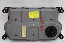 Load image into Gallery viewer, REAR TEMPERATURE CONTROLS Kia Sorento 2014 14 2015 15 - 1149834