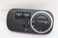 Load image into Gallery viewer, Headlight Switch Land Rover LR4 2012 12 - 1150071