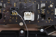 Load image into Gallery viewer, Console Toyota Sienna 2006 06 - 1150379