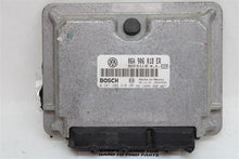 Load image into Gallery viewer, ECU ECM COMPUTER Beetle 2000 00 2001 01 2.0L - 1150449