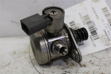 Load image into Gallery viewer, FUEL PUMP 135i 335i 335i GT 535i 535i Gt 640I 740i 740il 12-15 - 1150451