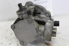 Load image into Gallery viewer, VACUUM PUMP 135i 335i 535i 535i Gt 640I 740i 740il Active 3 12-19 - 1150452