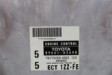 Load image into Gallery viewer, ECU ECM COMPUTER TOYOTA COROLLA PRIZM 2000 AUTO FED - 1151900
