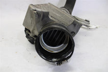 Load image into Gallery viewer, INTERCOOLER 550i 550i Gt 650i 750 HYBRID 750i 750il X5 X6 08-15 Left - 1152321