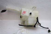 Load image into Gallery viewer, WINDSHIELD WASHER FLUID RESERVOIR BOTTLE Sienna 2004-2015 - 1152447