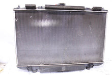 Load image into Gallery viewer, RADIATOR Toyota Sienna 11 12 13 14 15 16 - 1152451