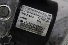 Load image into Gallery viewer, ABS ANTI-LOCK BRAKE PUMP Volvo S60 XC60 11 12 13 14 15 - 1152679